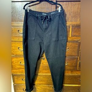 Judy Blue black joggers size 15